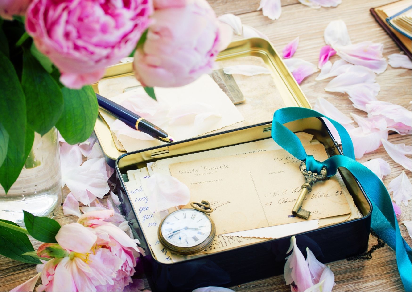 Quoi Mettre Dans Une Capsule Temporelle Mariage La capsule temporelle comme cadeau de Mariage, d’Anniversaire ou de